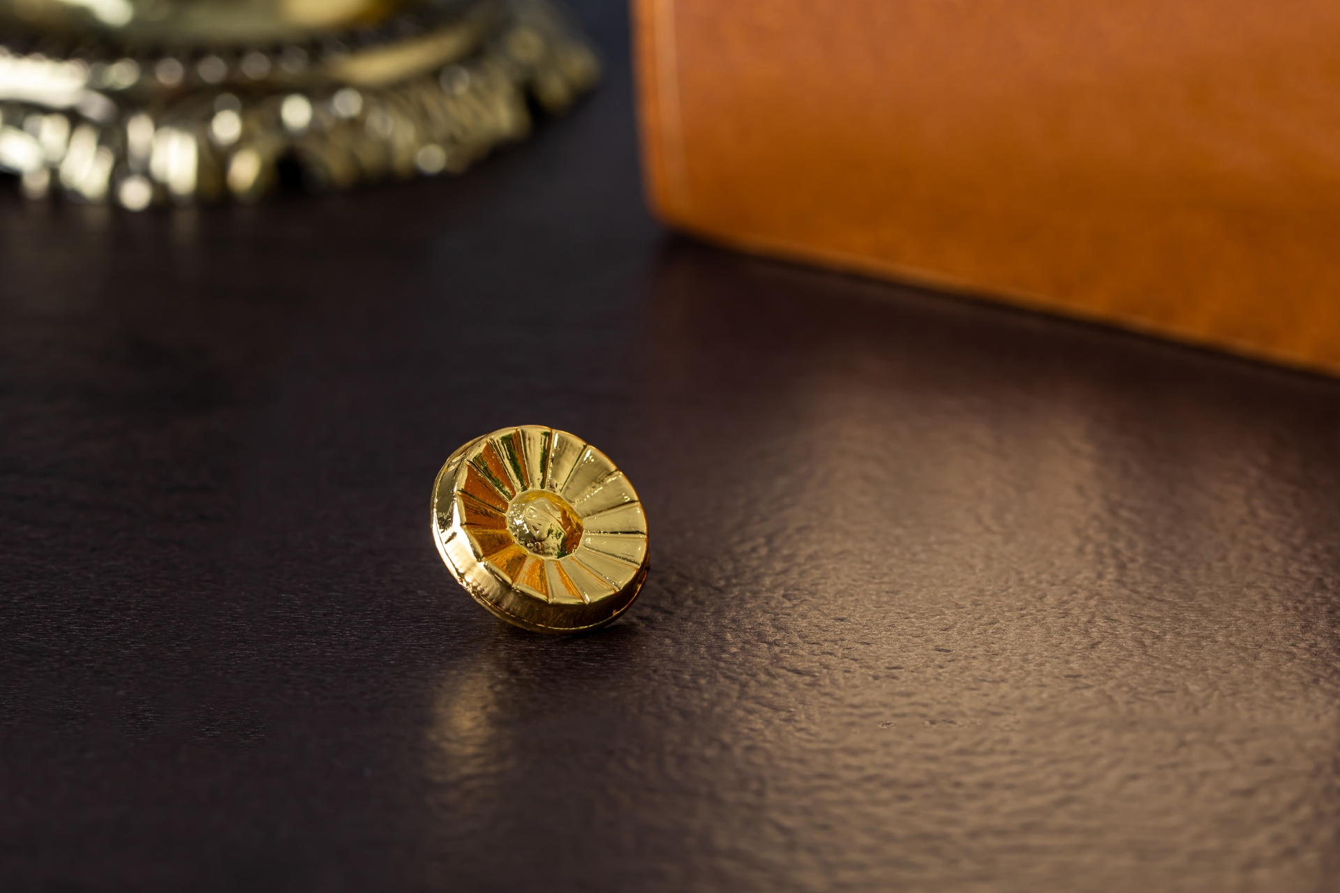 細心の注意を払い、お話に真摯に耳を傾けます。相談者様のプライバシーを尊重することをお約束いたします。なんなりとご相談ください。